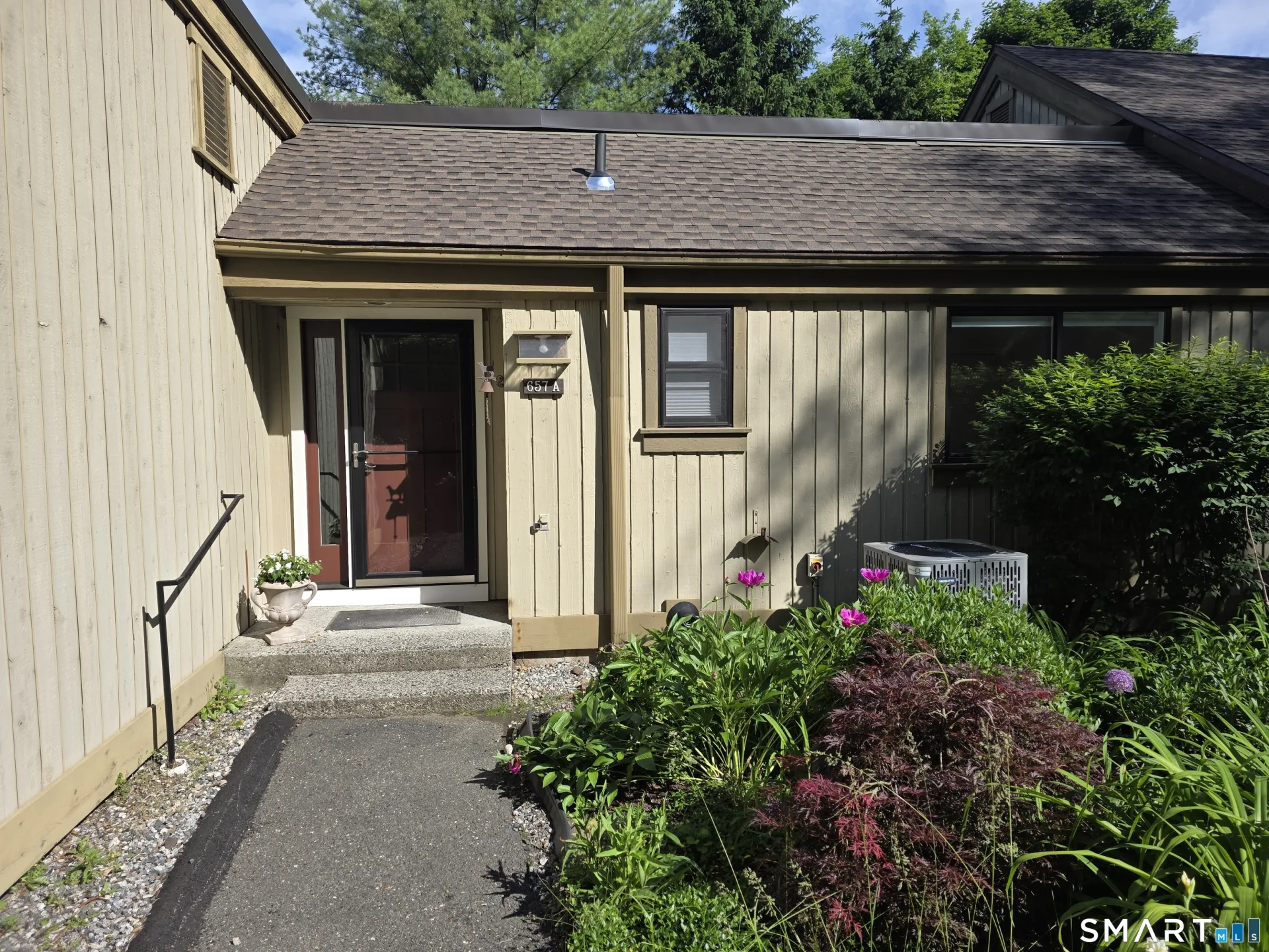 657 Heritage Village #A, Southbury, CT