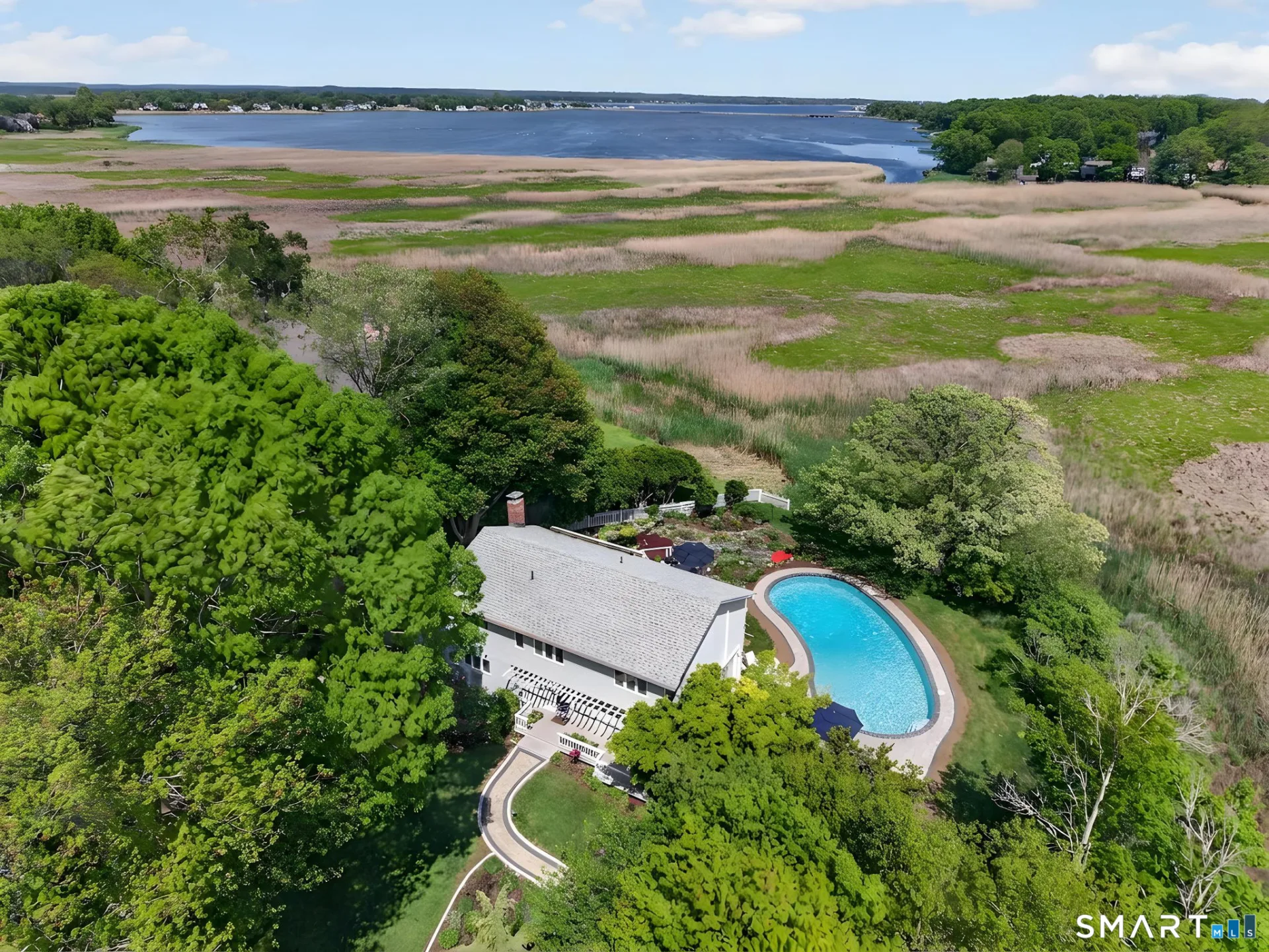 11 Cambridge Court, Old Saybrook, CT