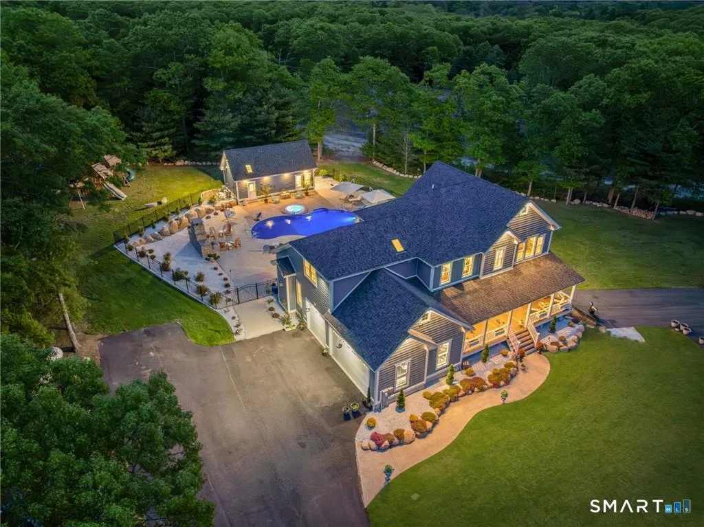 120 Stubble Brook Road, West Greenwich, CT