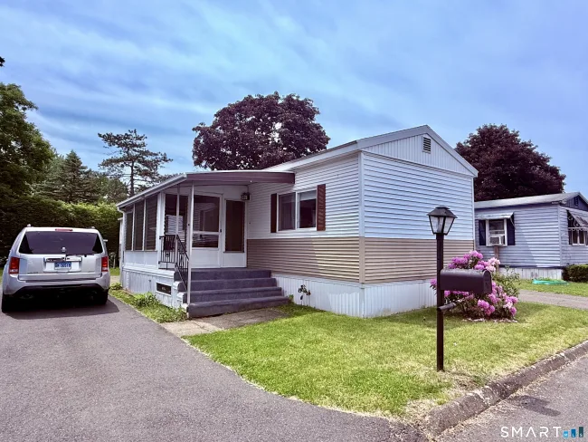 14 Arapaho Drive