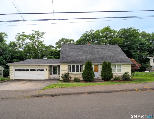 52 Phoenix Avenue