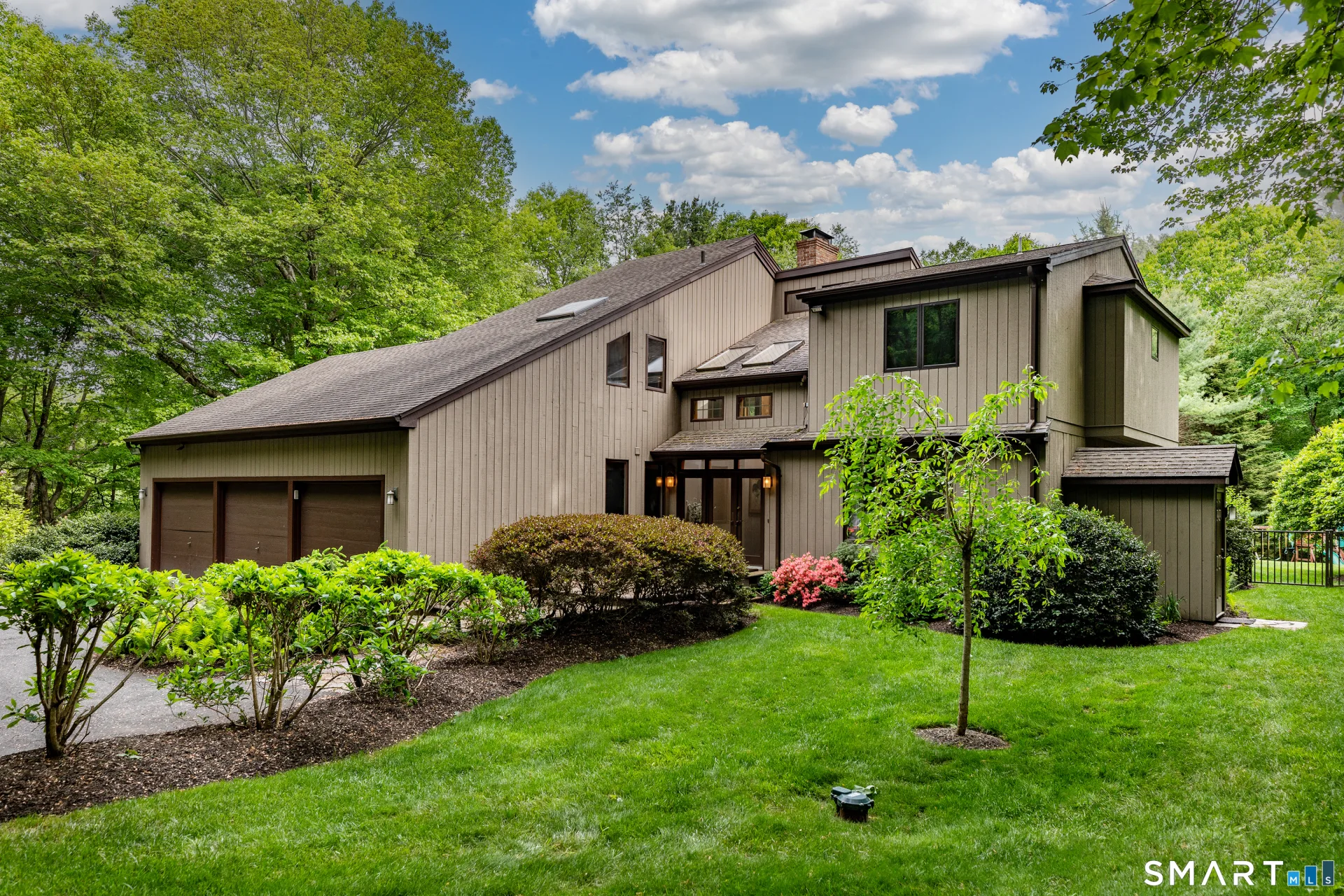 51 Long Meadow Road, Bethlehem, CT