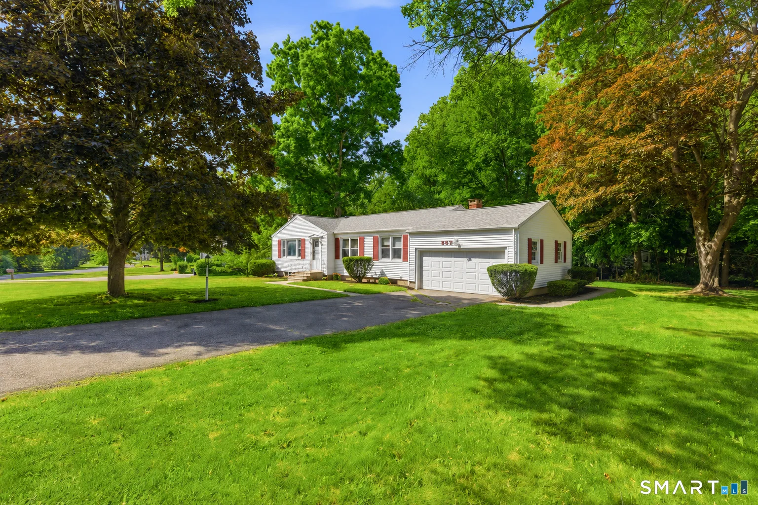 852 Brookside Drive, Orange, CT