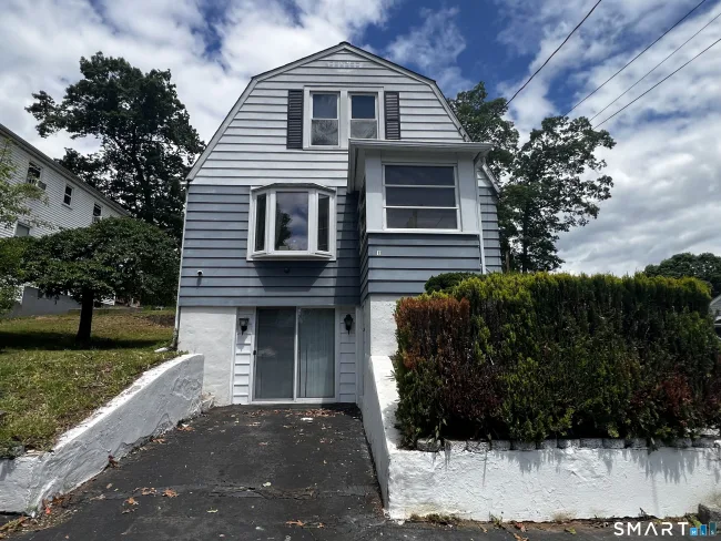 17 Ridgeview Road