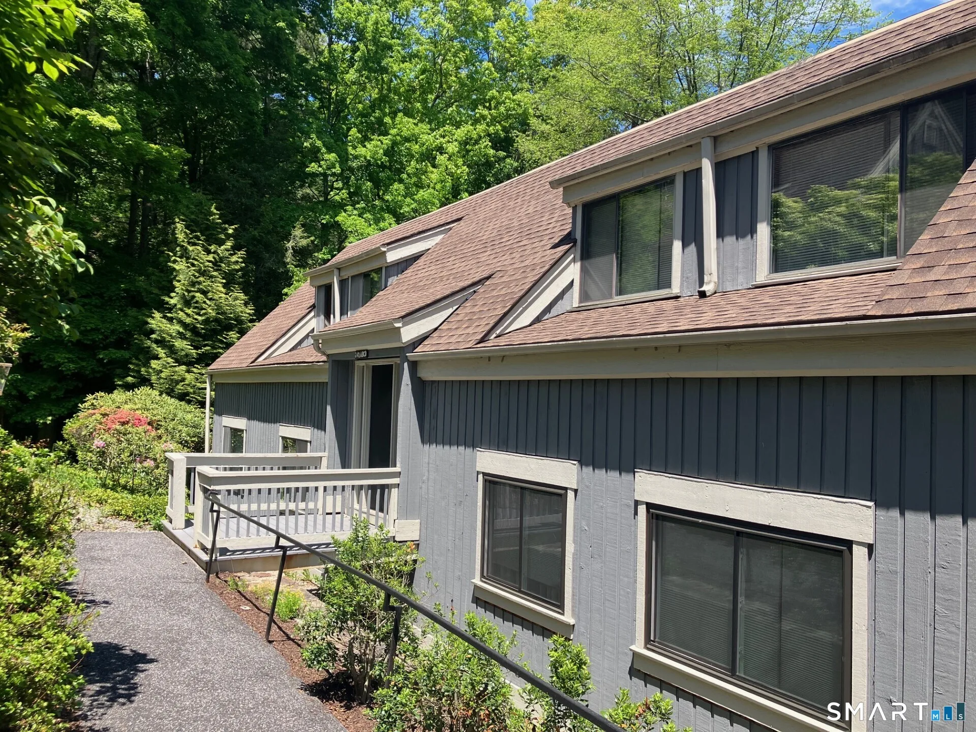 343 Heritage Village #D, Southbury, CT