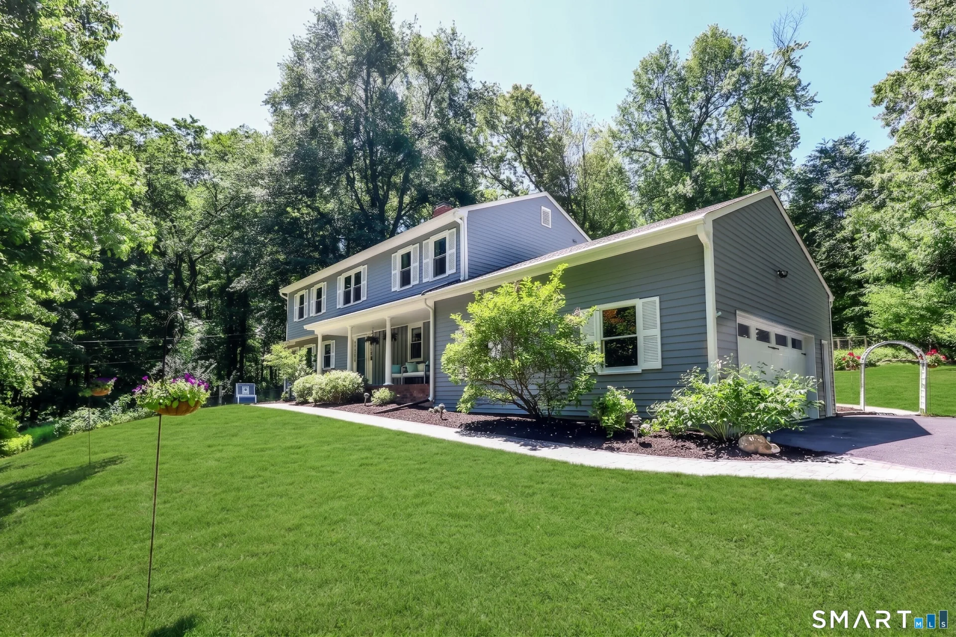 23 Old Green Road, Newtown, CT