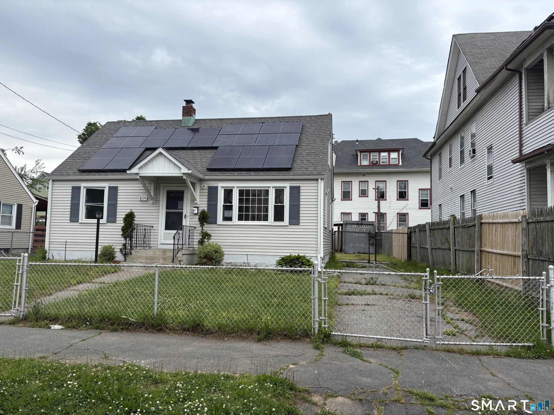 214 Iranistan Avenue, Bridgeport, CT