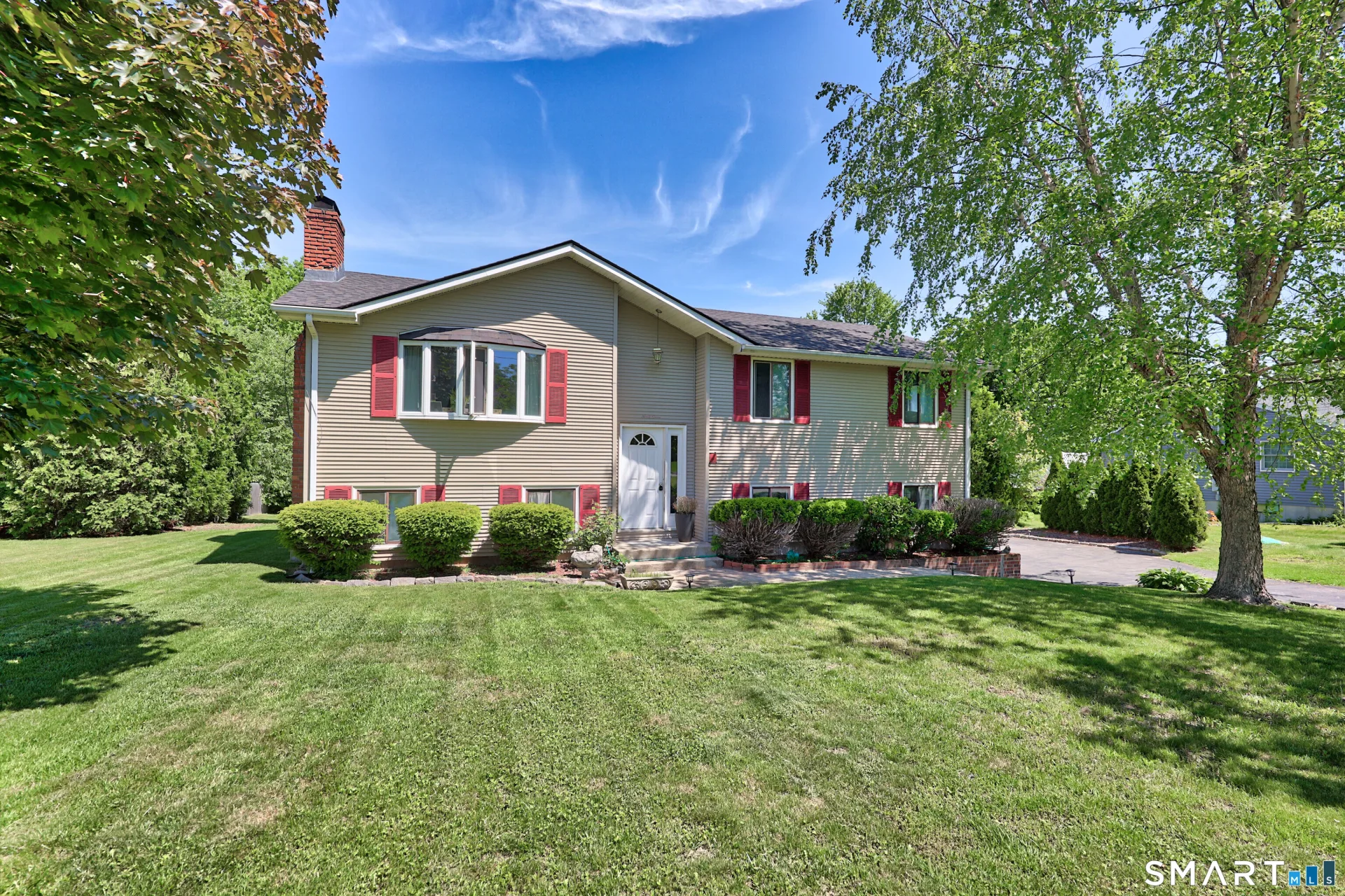 97 Dorothy Lane, Plymouth, CT