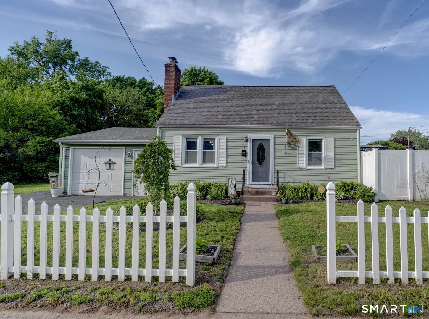 839 Center Street, Manchester, CT