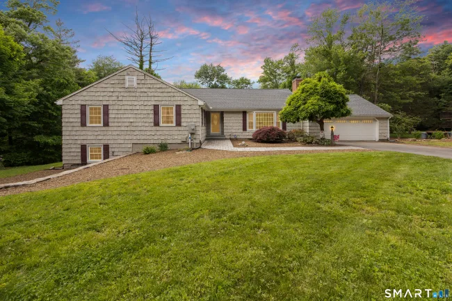 26 Brookmoor Road
