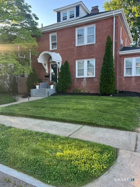 34 Selldan Street, West Hartford, CT