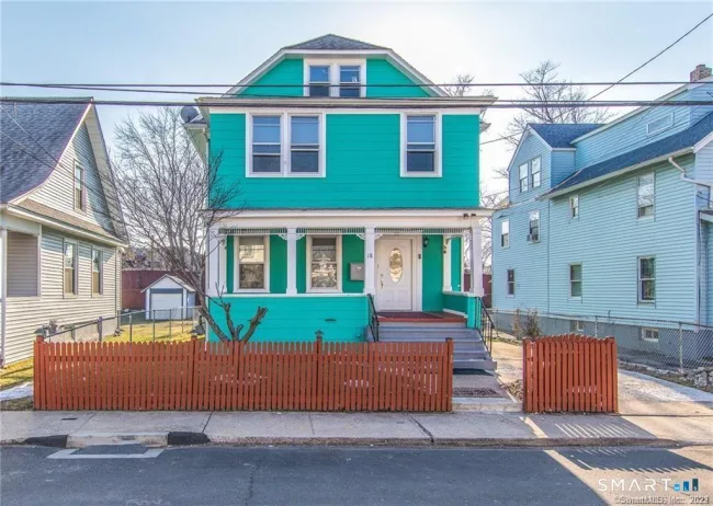 18 Lawrence Street
