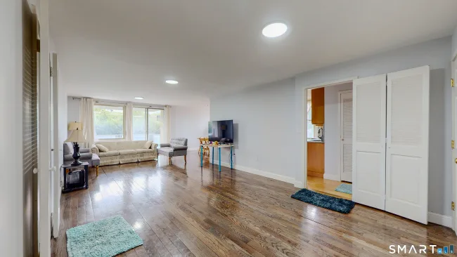 1 Strawberry Hill Court #1H