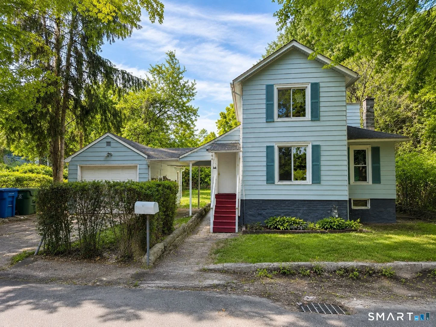 17 City Mills Lane, Waterbury, CT
