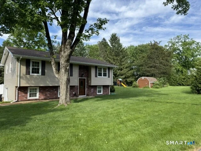 7 Cherry Lane, Bozrah, CT