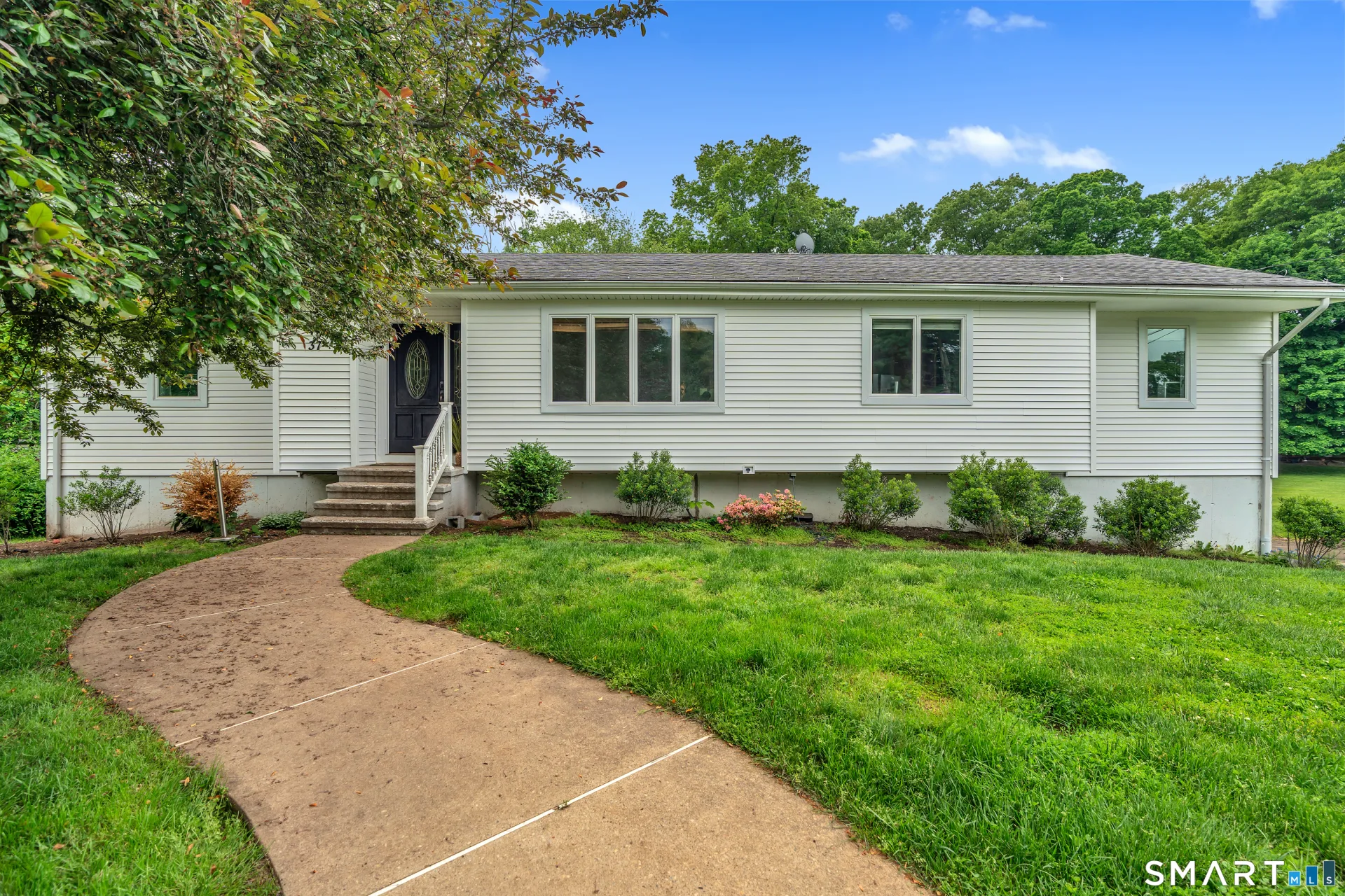 37 Woodside Drive, Branford, CT