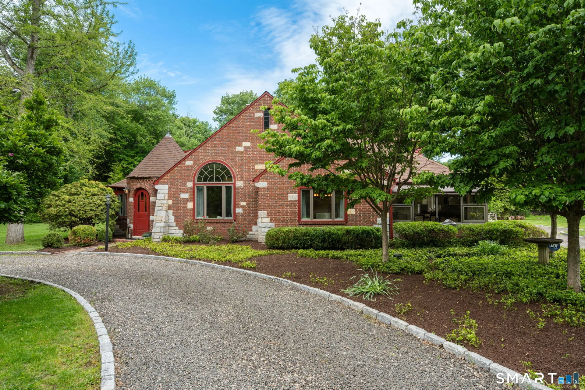 1180 Merwins Lane, Fairfield, CT