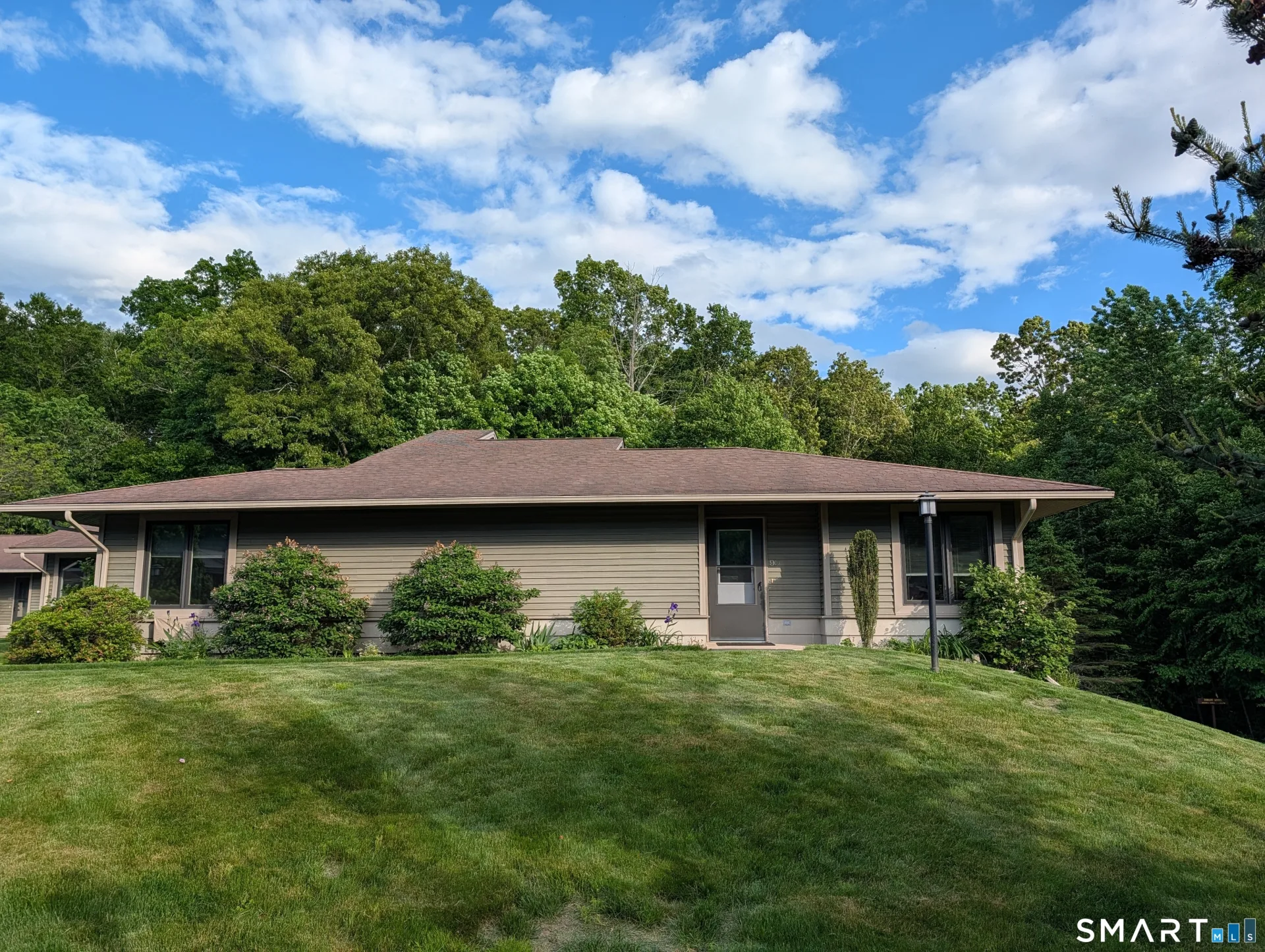 9 Sycamore Drive #D, Mansfield, CT