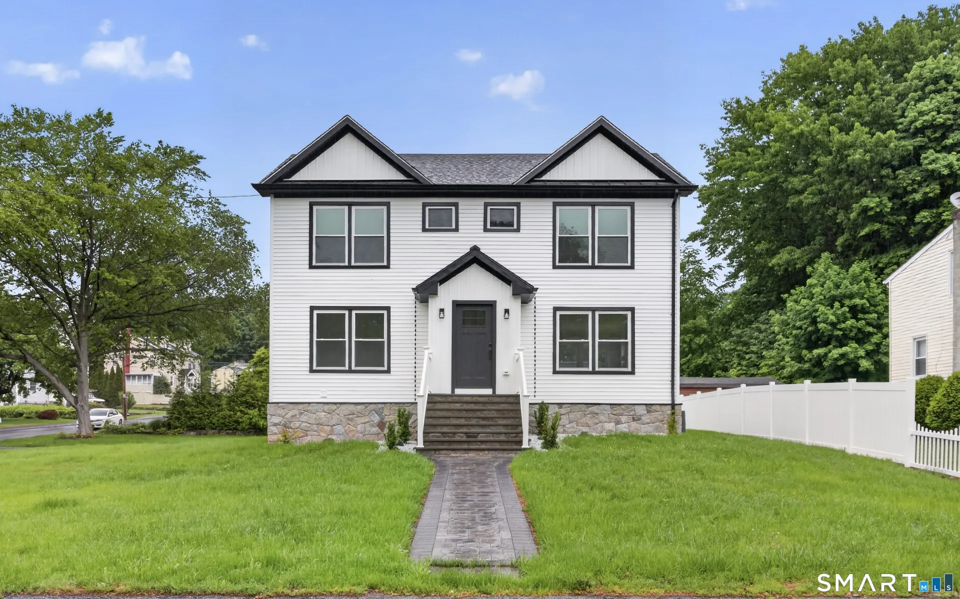 10 Cutrone Road, Norwalk, CT