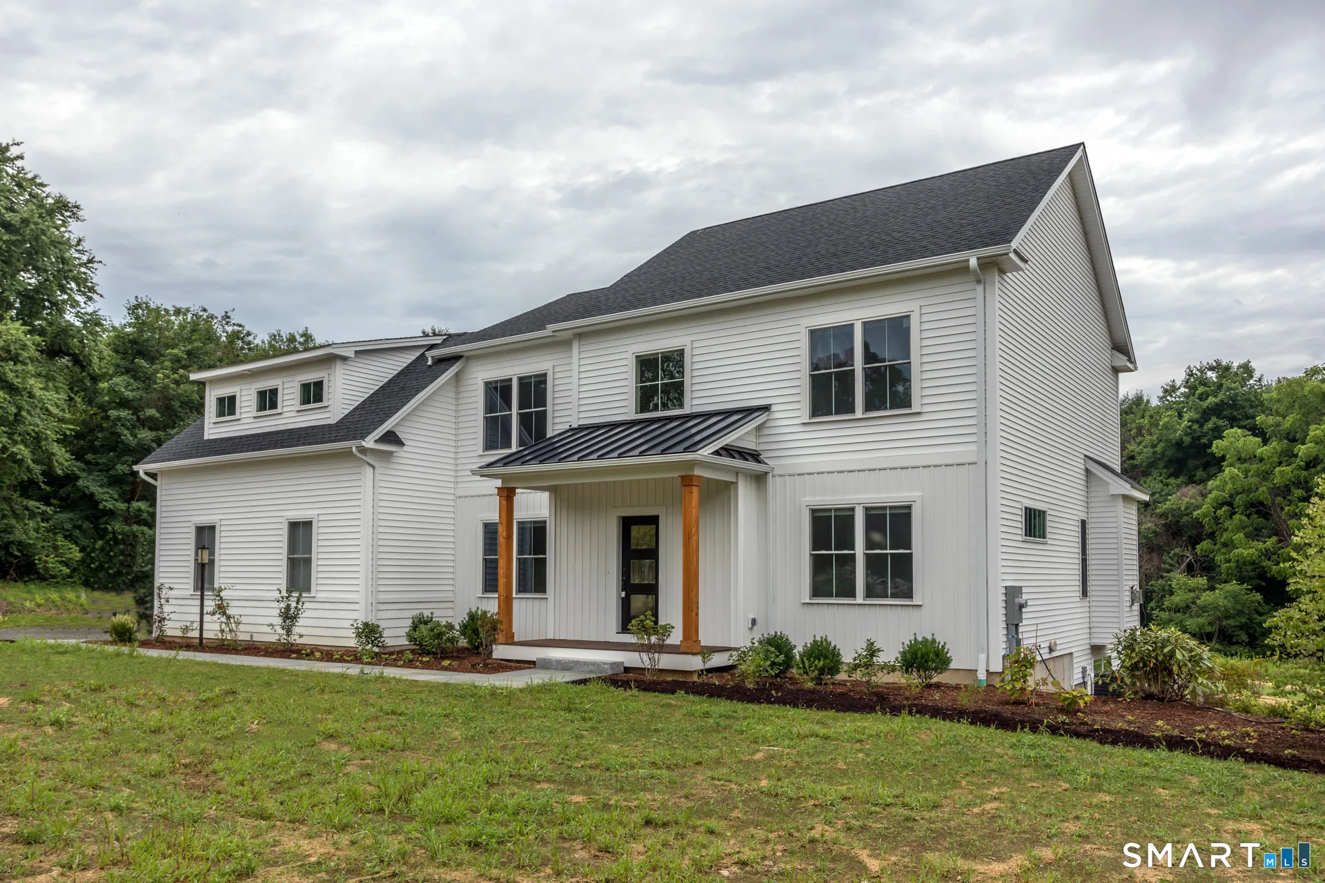 4 Vona Way, Newtown, CT
