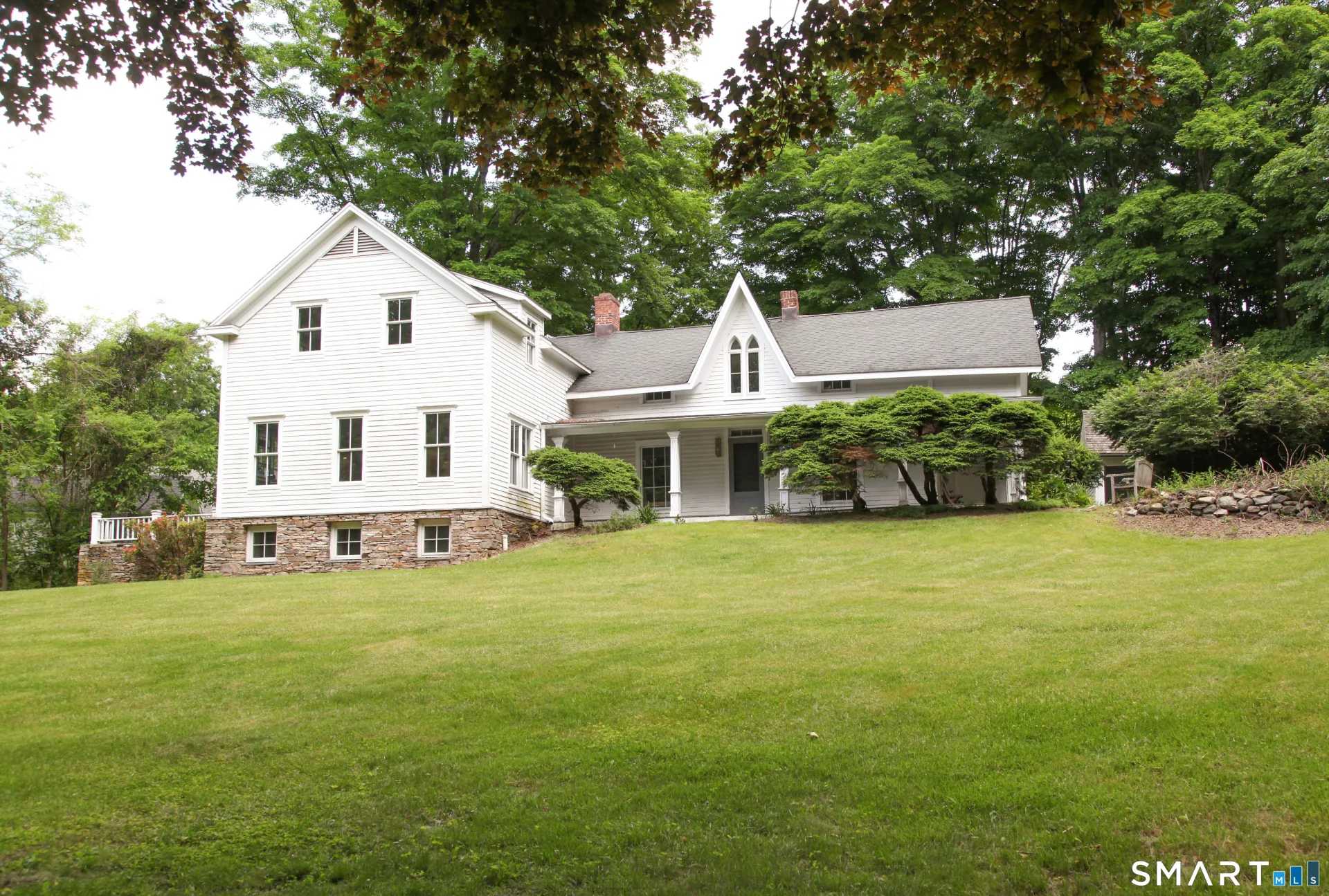 159 Newtown Turnpike, Weston, CT