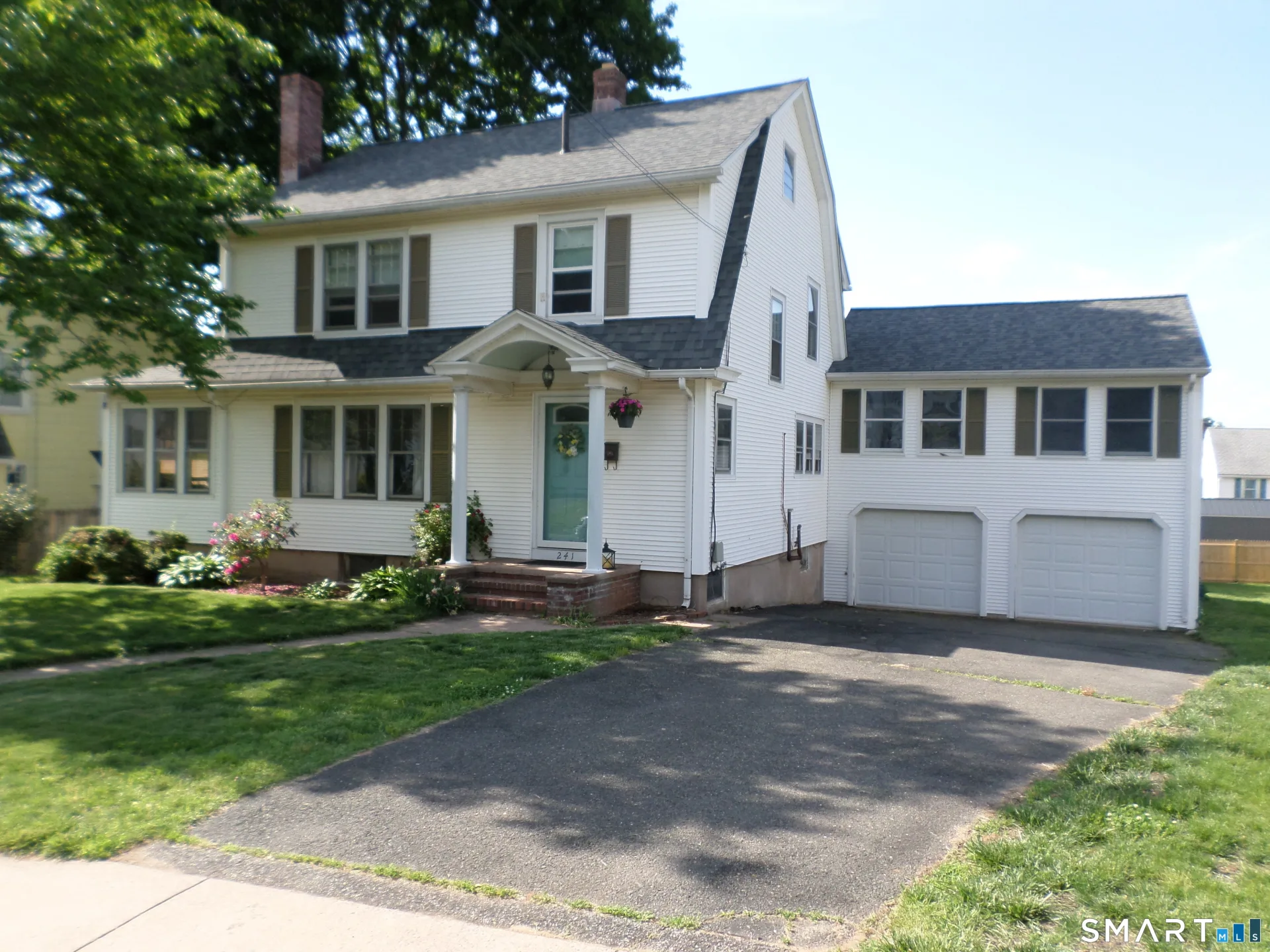 241 Henry Street, Manchester, CT