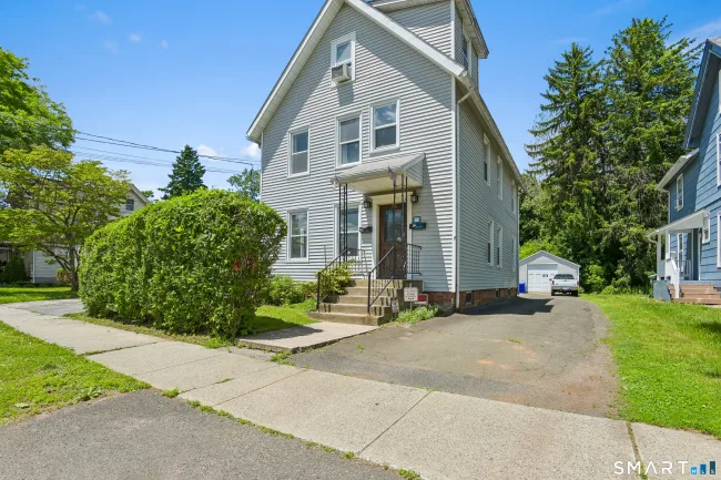74 Bull Avenue