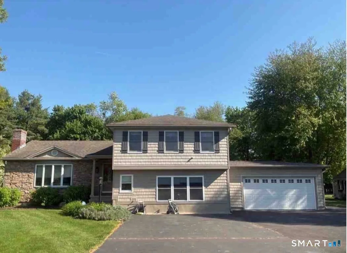23 Welch Road, North Haven, CT
