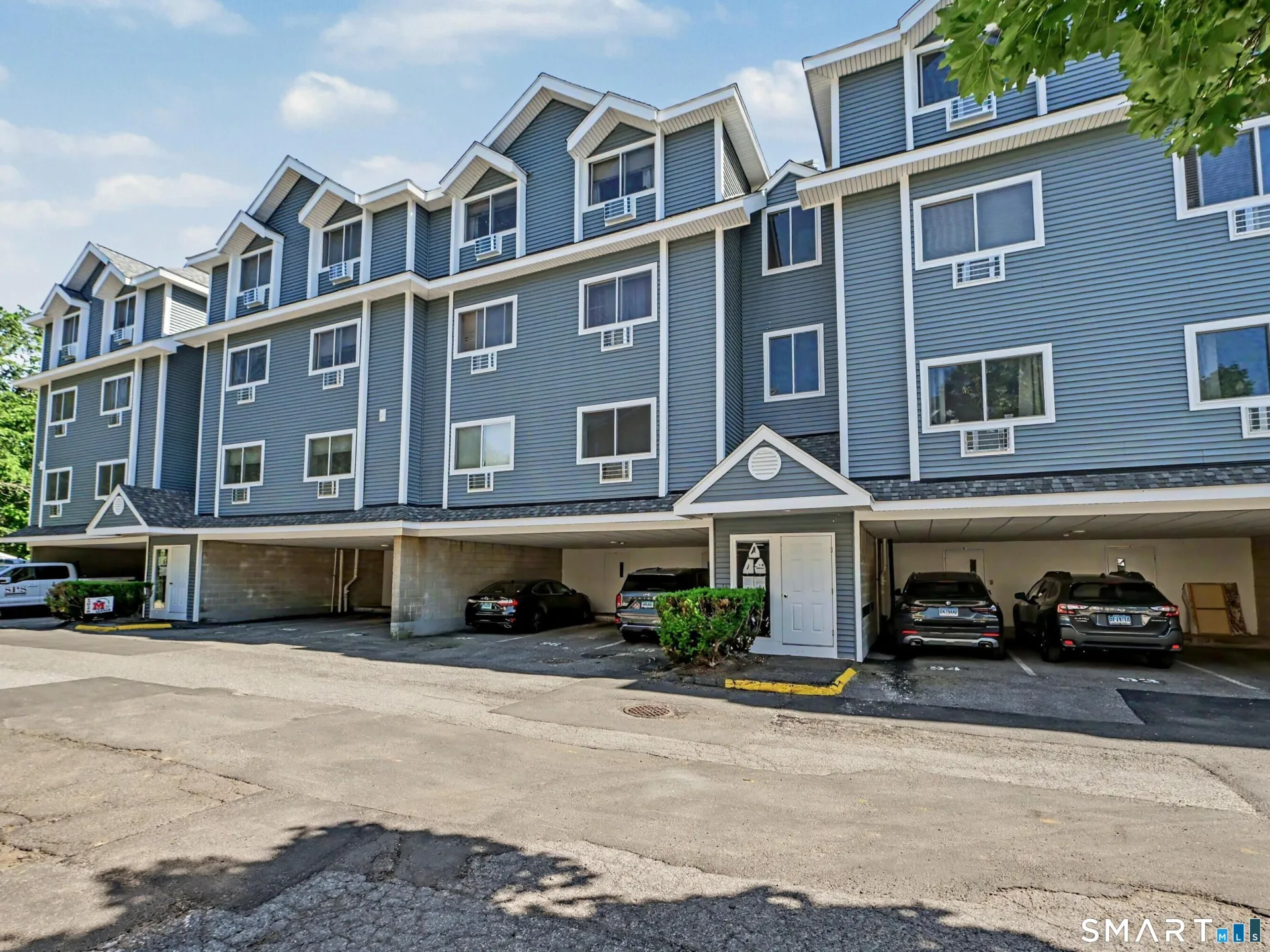 97 Richards Avenue #F15, Norwalk, CT