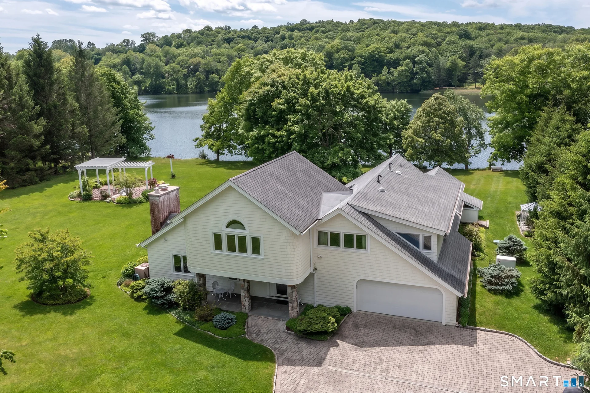 18 Arrow Point Road, Warren, CT