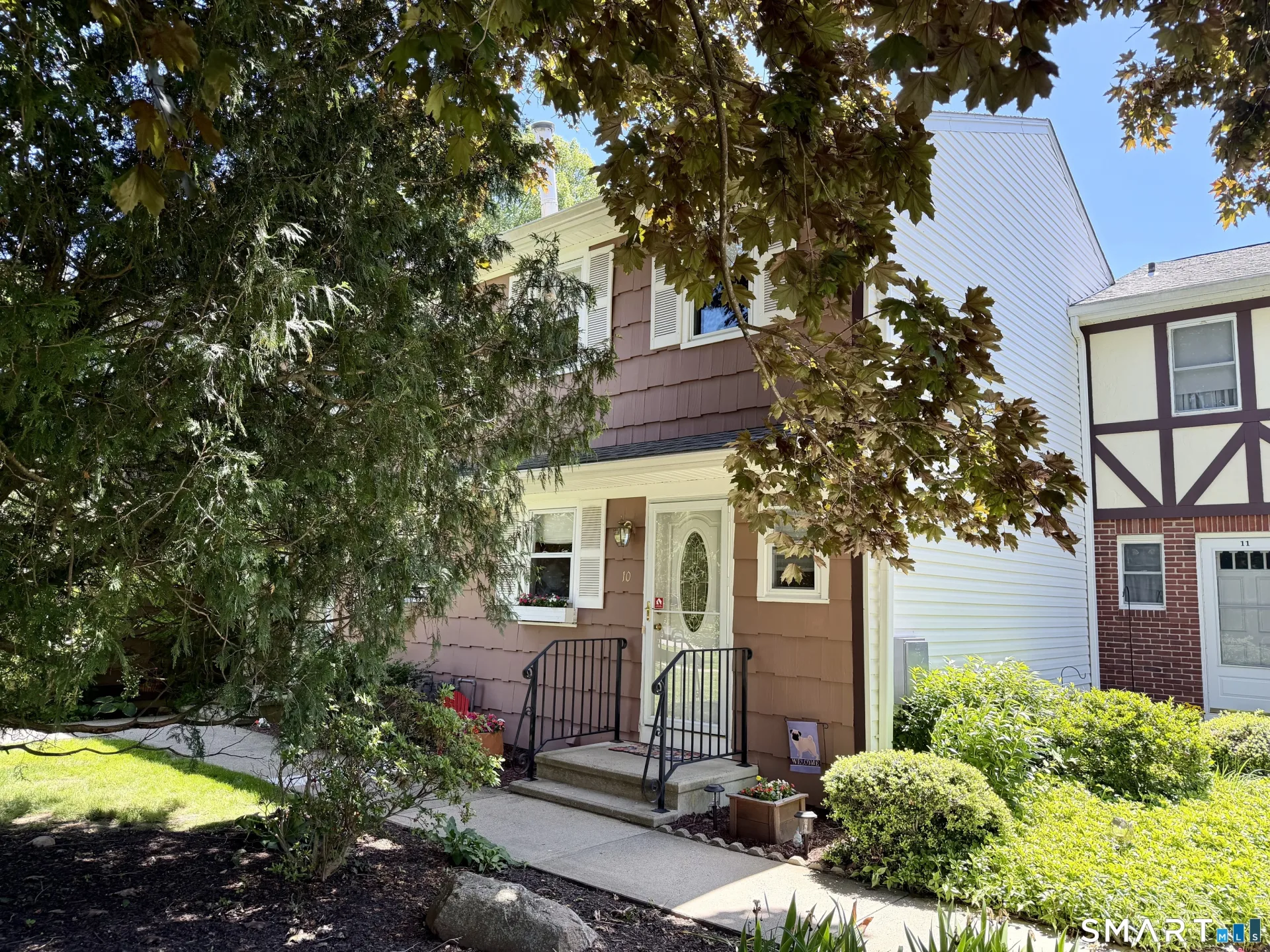 10 East Gate Lane #10, Hamden, CT