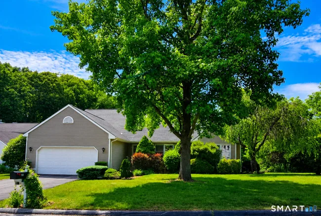 55 Canterbury Road #55, Hamden, CT
