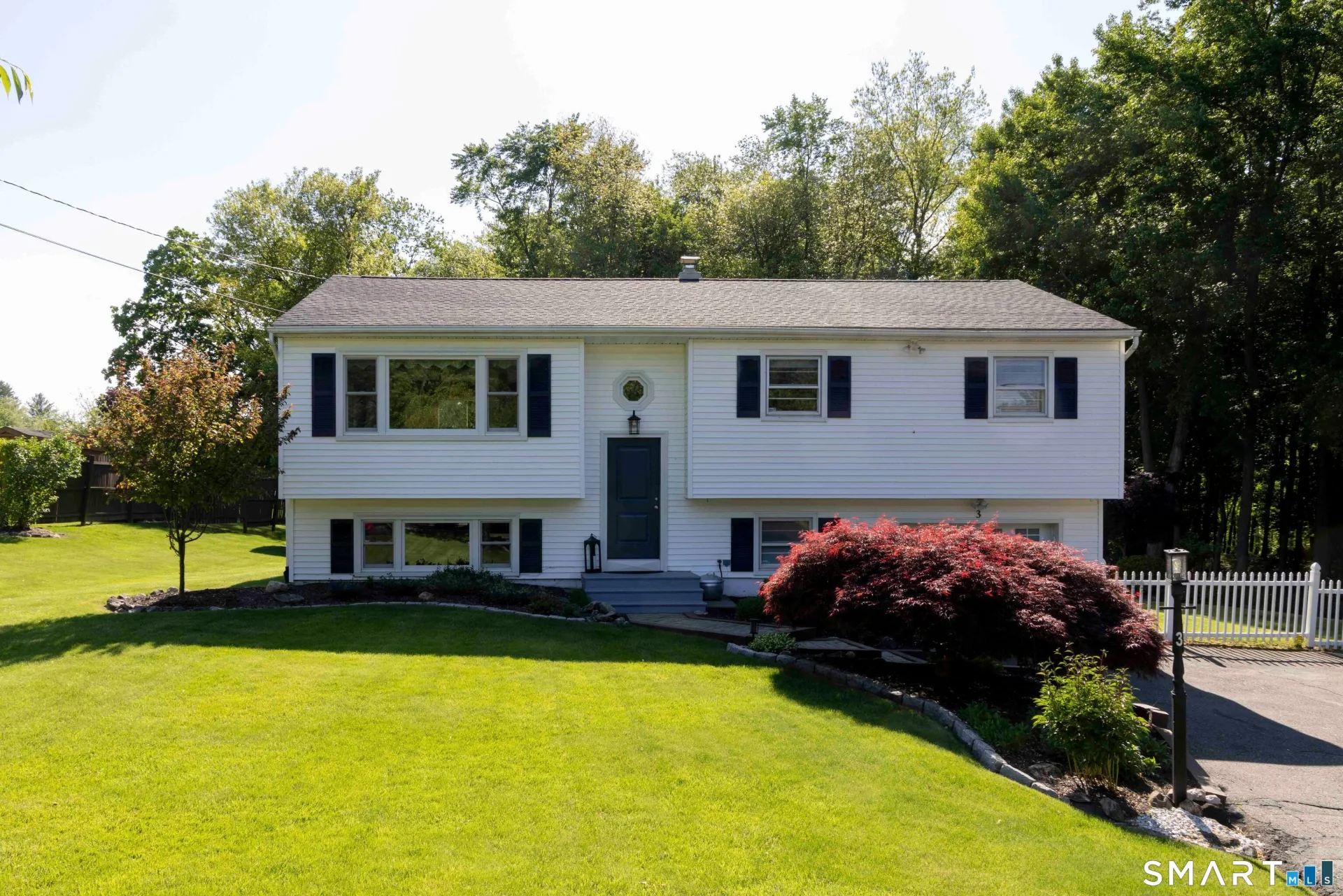 3 Eastview Drive, New Fairfield, CT