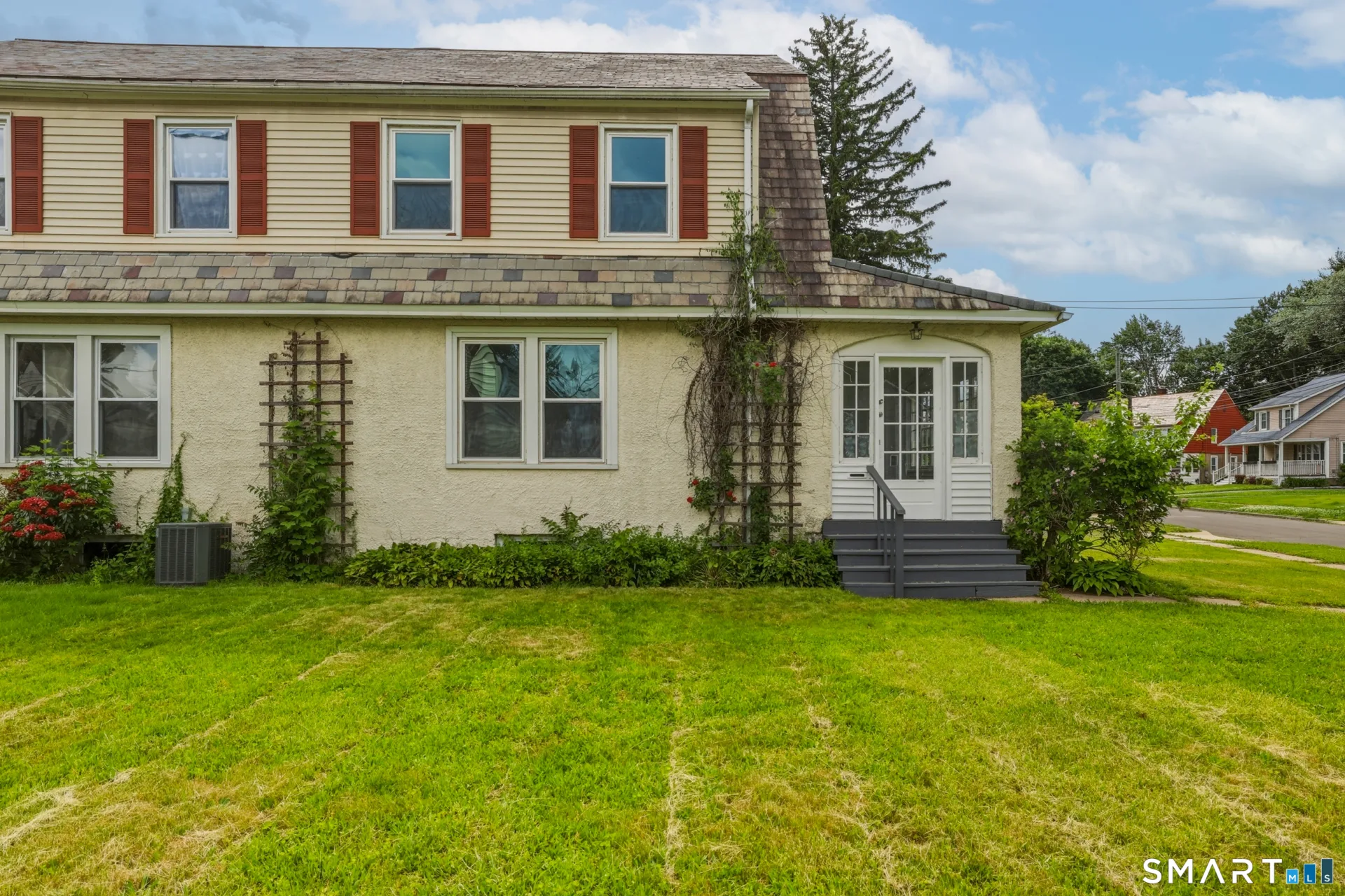57 Washington Circle, West Hartford, CT
