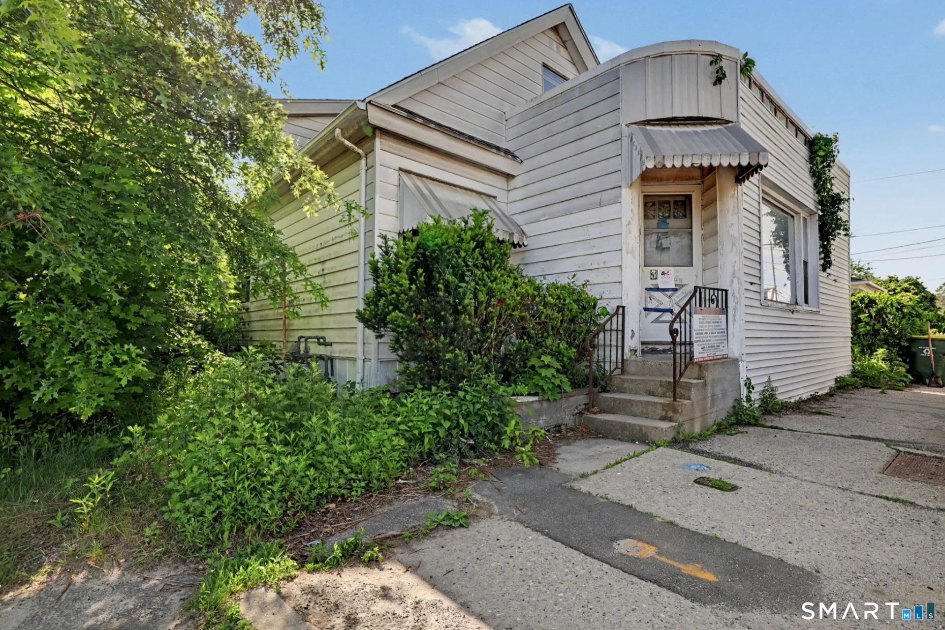 392 Hill Street, Waterbury, CT