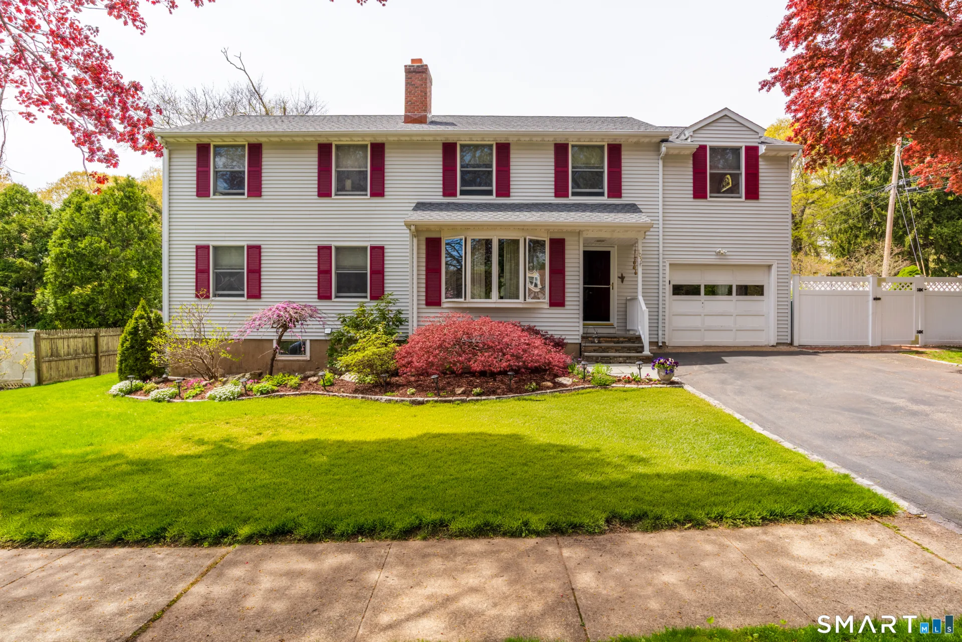 105 Meadow Wood Road, Stratford, CT