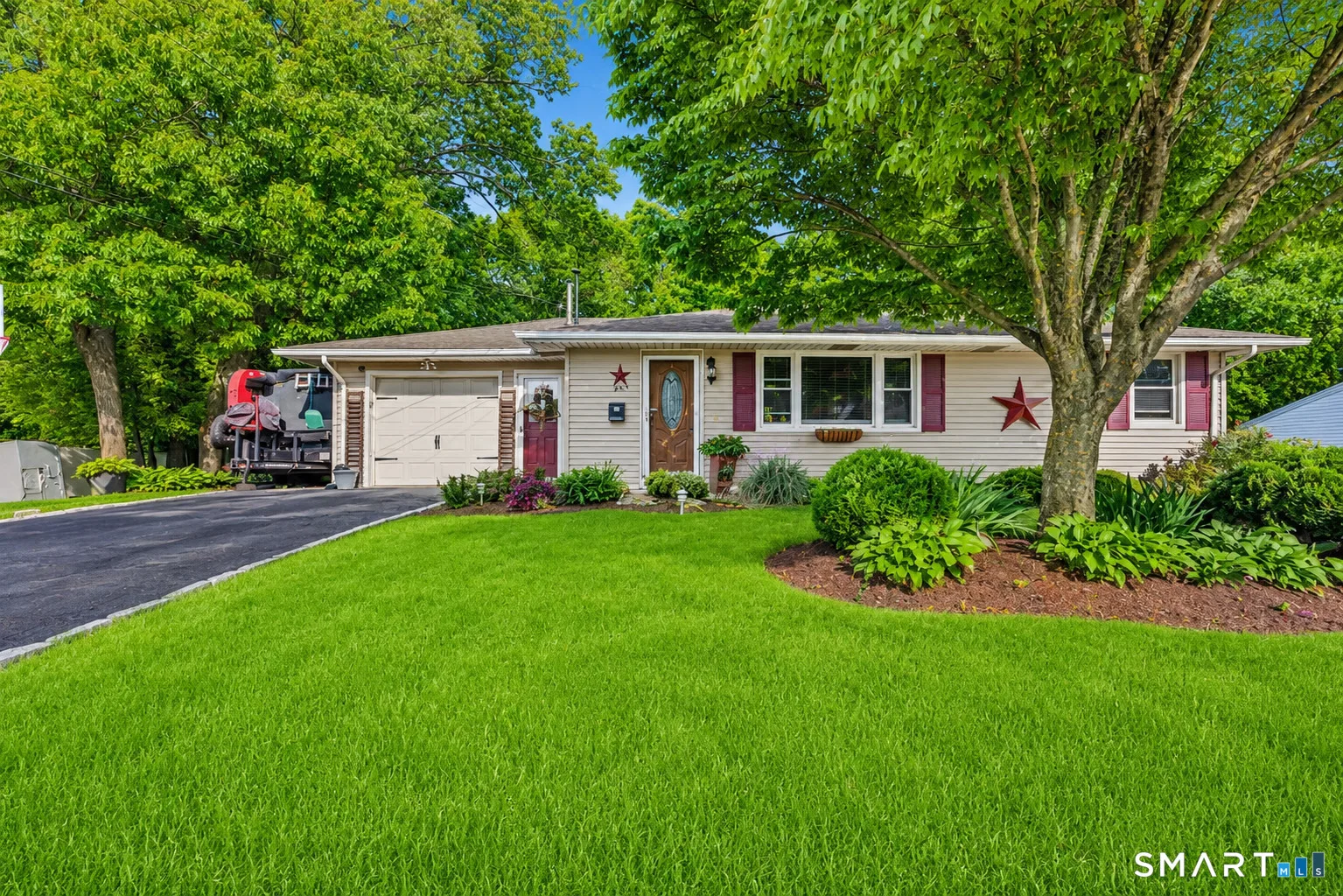214 Beth Lane, Waterbury, CT