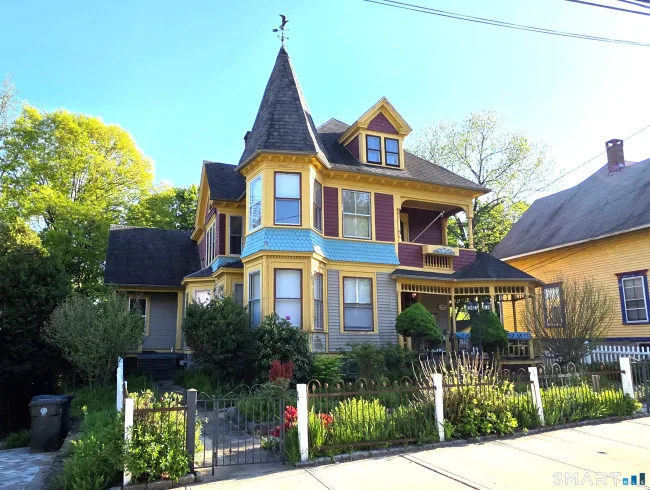 272 Prospect Street