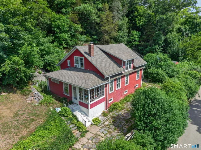 79 River Street