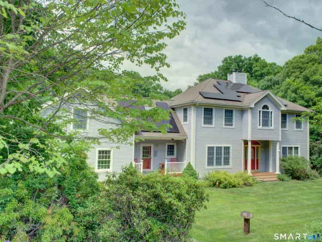 15 Dilaj Drive
