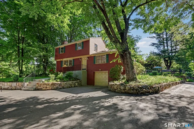 458 Newtown Avenue