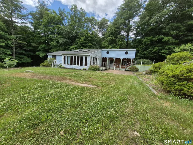 12 Gracey Road, Canton, CT