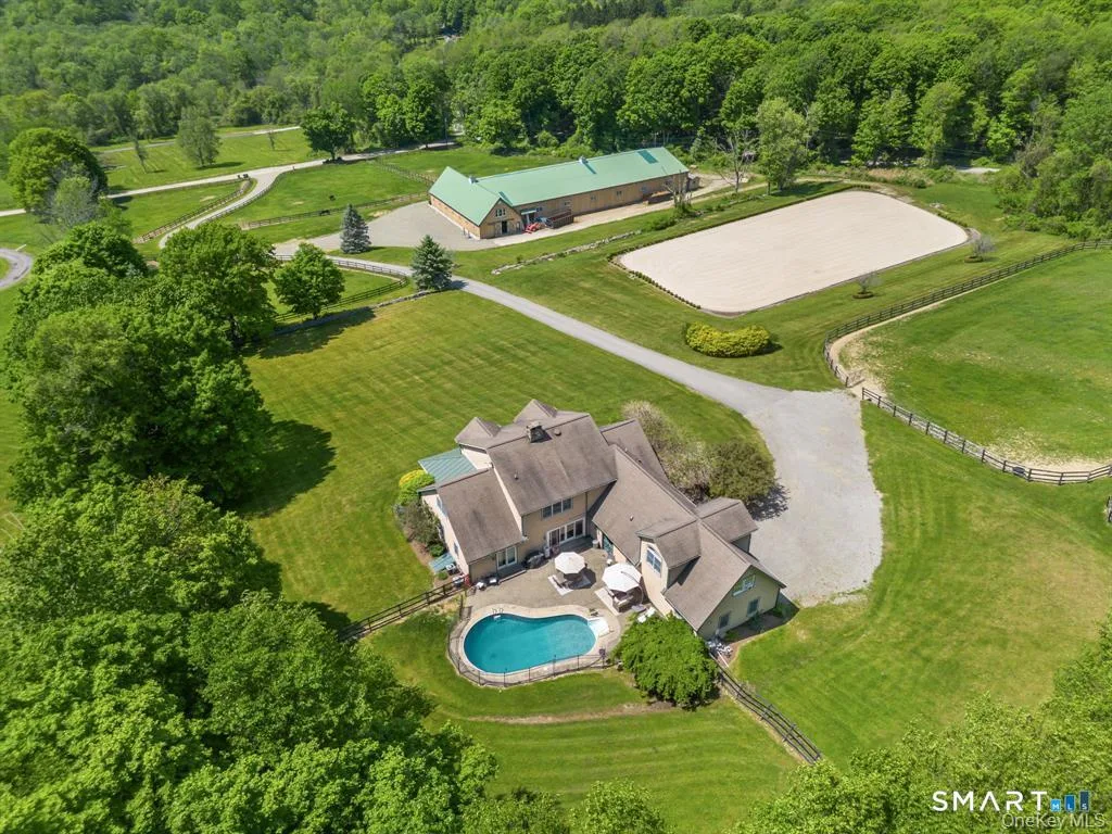 5 McCarthy Road, Beekman, CT