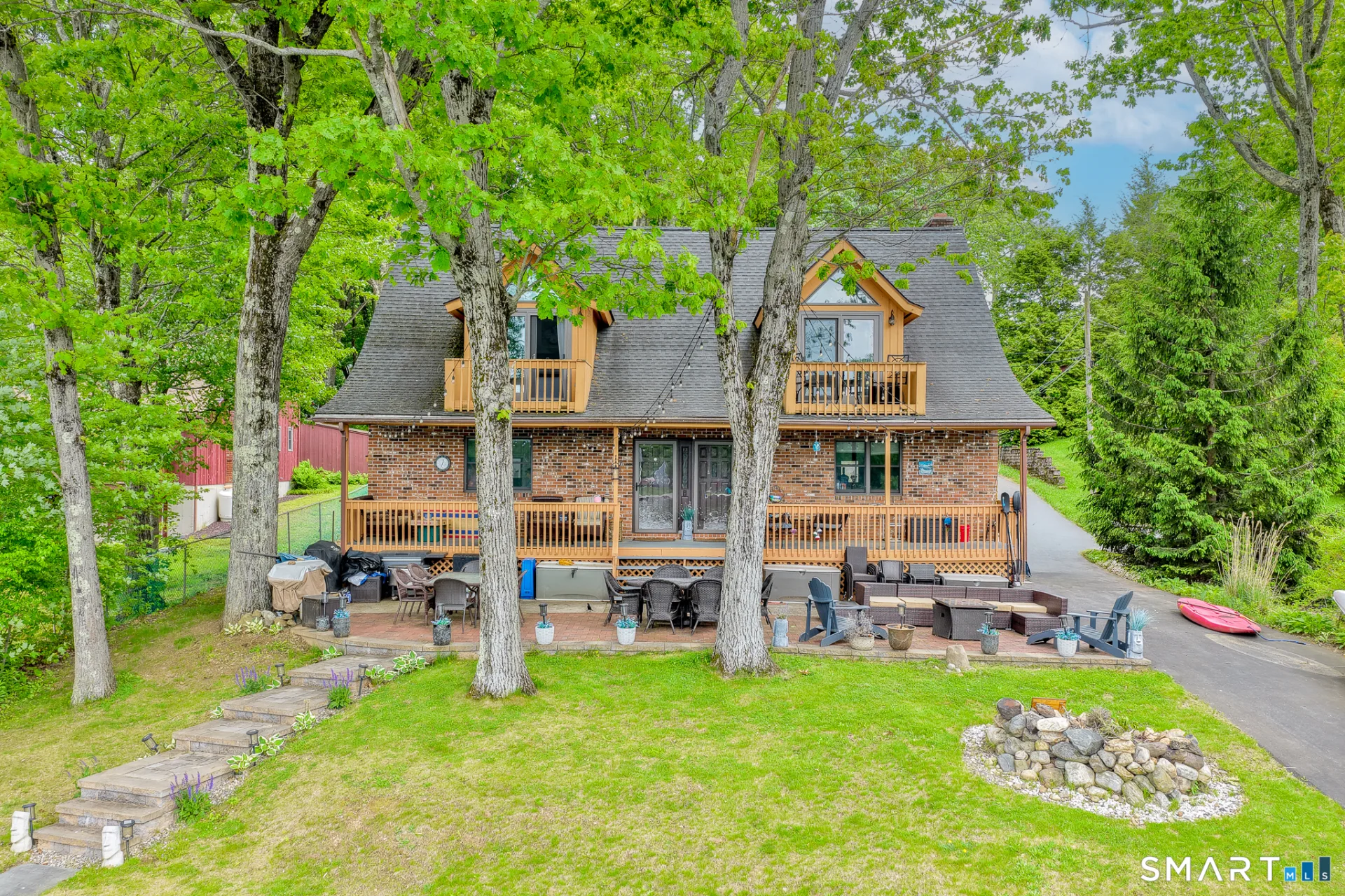 15 Averyll Avenue, Wolcott, CT