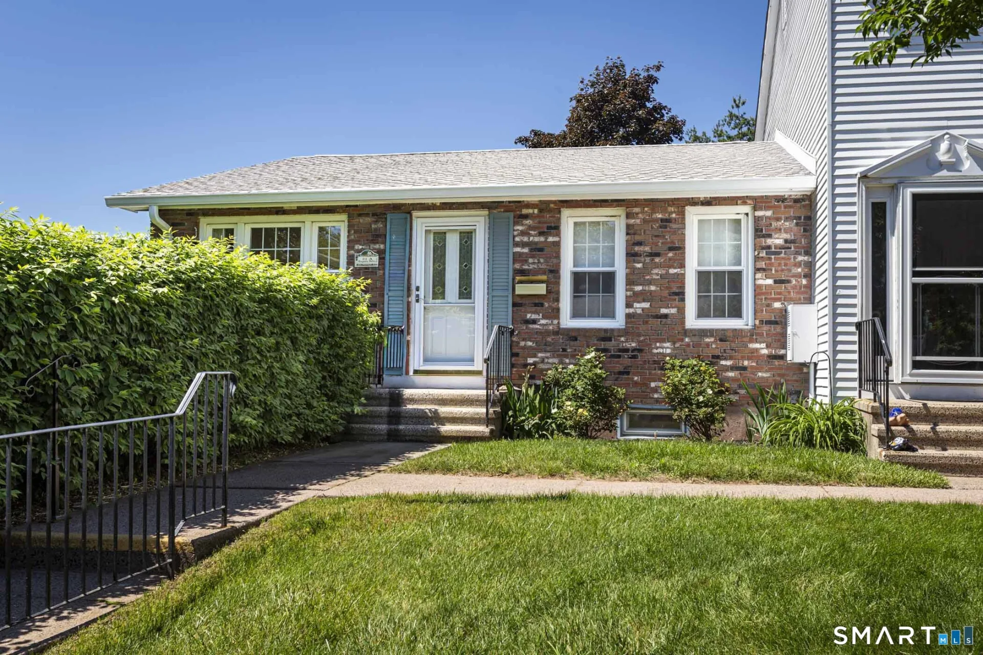 27 Esquire Drive #A, Manchester, CT