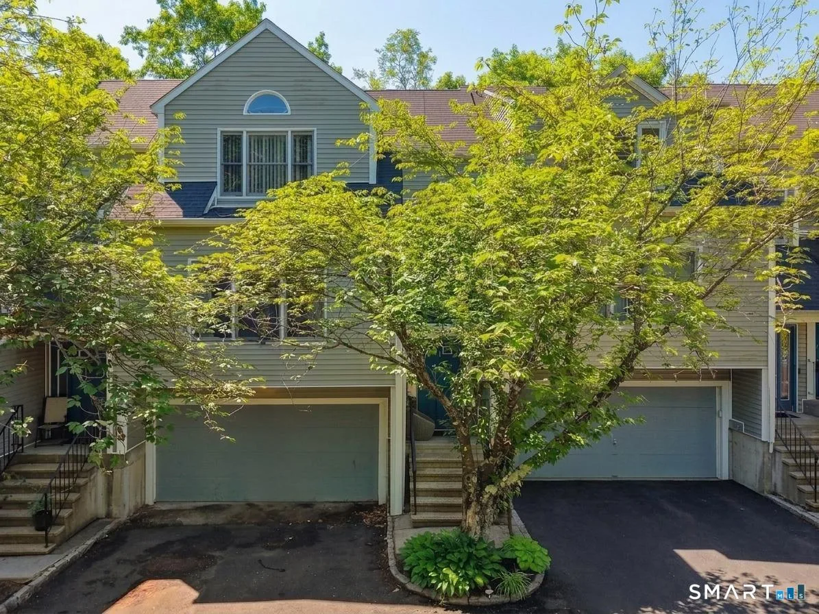 380 Anton Drive #380, Bridgeport, CT