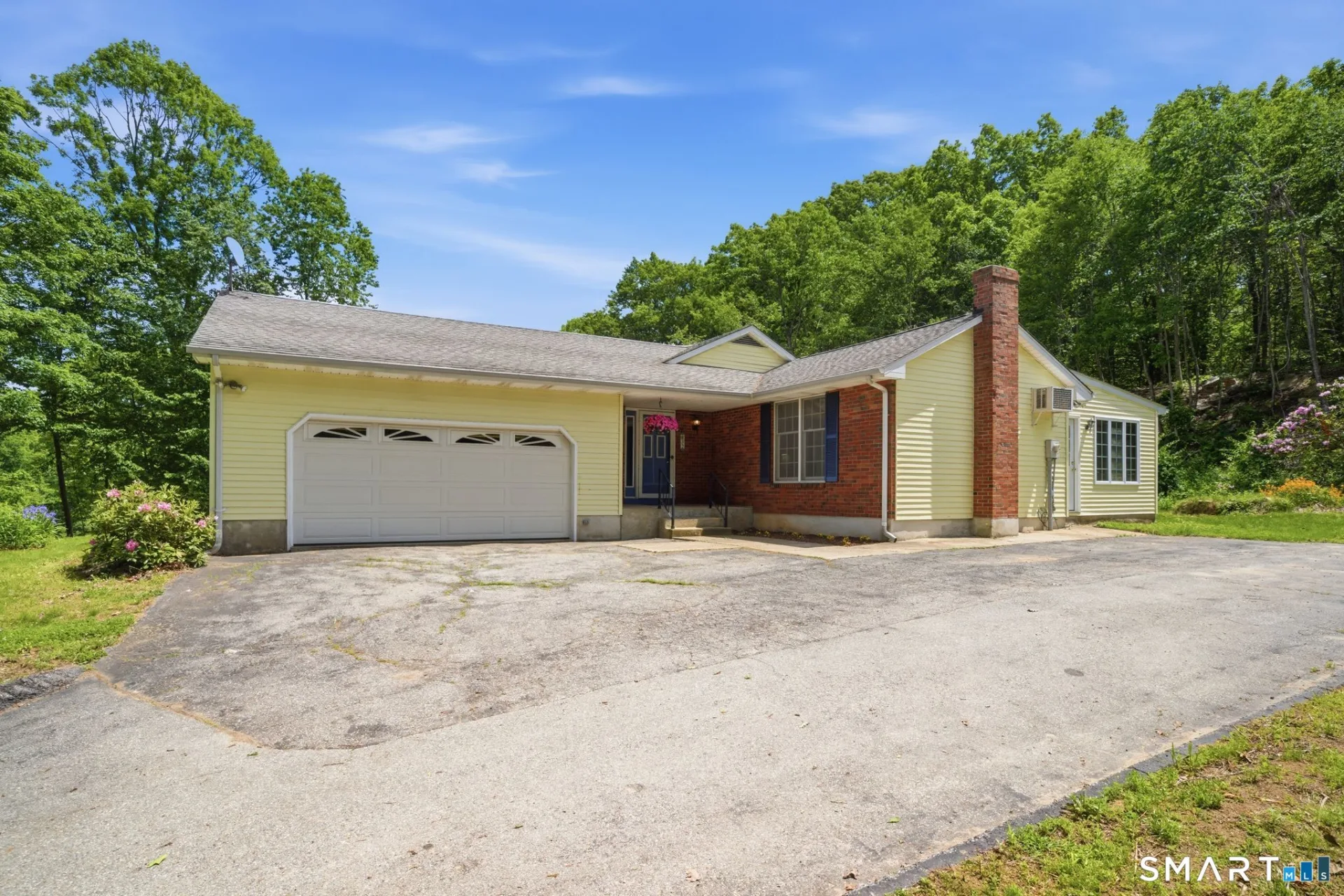 32 Chris Drive, Montville, CT