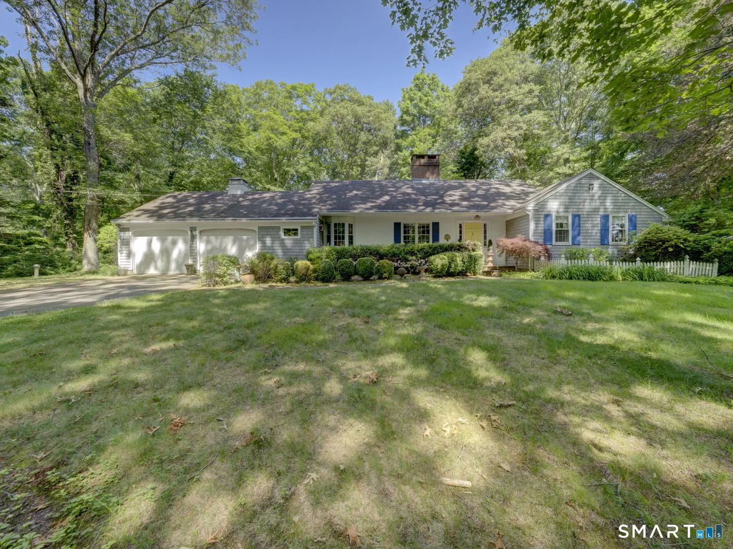 15 Cove Hill Road, Essex, CT