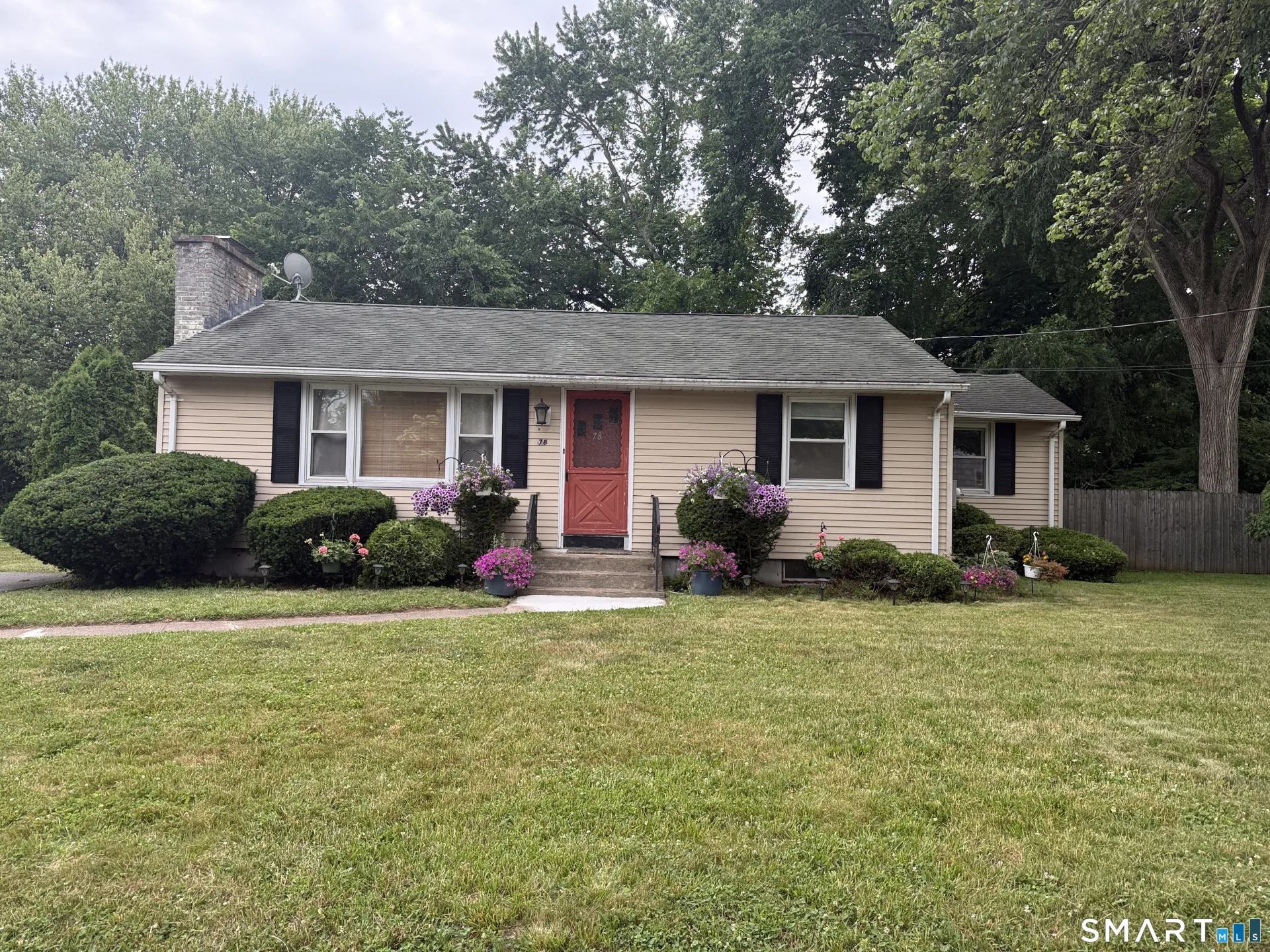 78 Lane Street, Hamden, CT