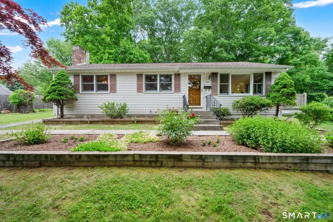 141 Fairlawn Street